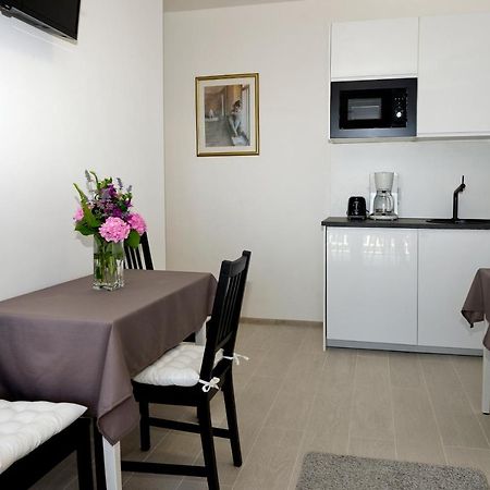 Apartment Maria - Free Garage Дубровник Екстериор снимка